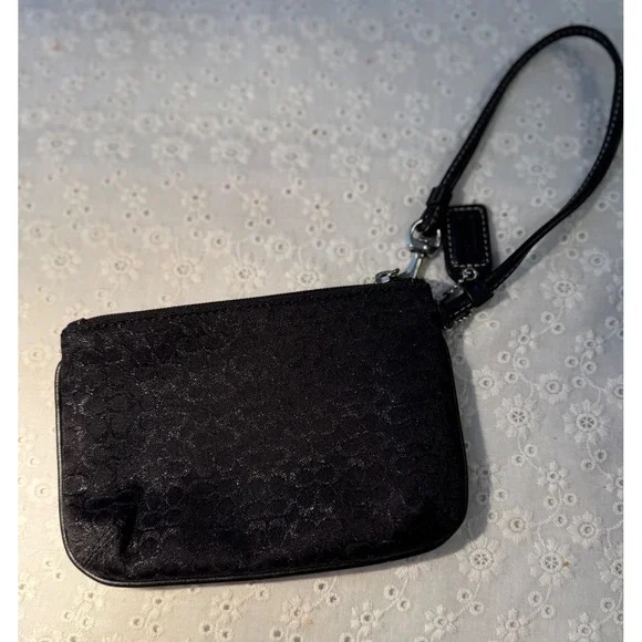 Coach Black Signature Jacquard Shimmer Wristlet Silver Hardware Leather Trim - Picture 7 of 8